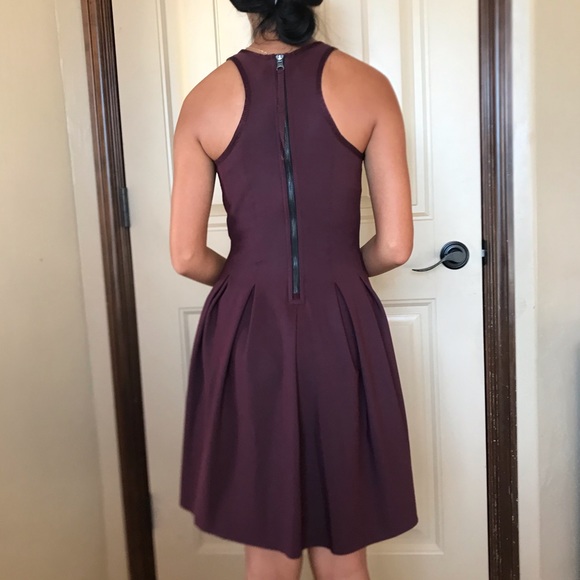 Lululemon Here To There Mini Athletics Dress Bordeaux Drama Burgundy sz 4 - Picture 3 of 14